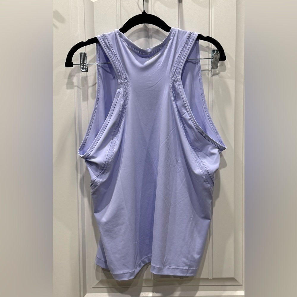 adidas Slim Fit Tank Size XL EUC - Picture 6 of 6